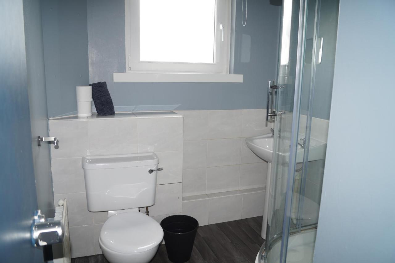 Garnock 3 Apartment Beith Exterior photo